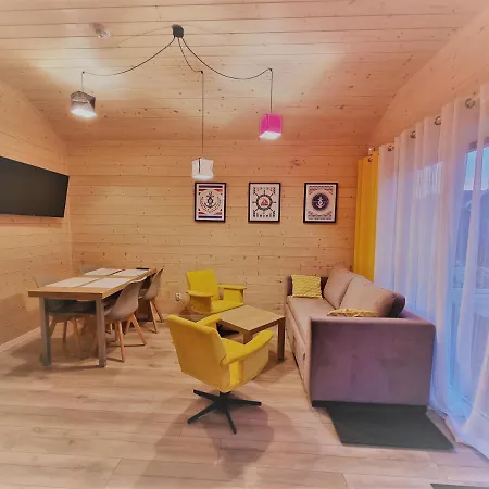 Domki Parterowe Z Basenem Morza Szum