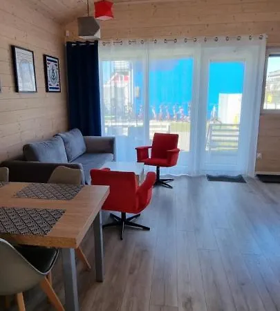 Сasa de vacaciones Z Basenem Morza Szum