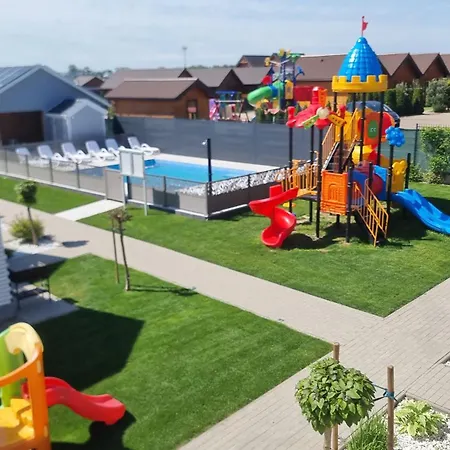 Z Basenem Morza Szum Сasa de vacaciones *