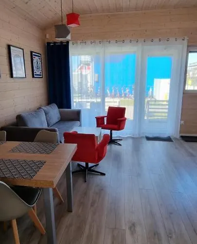 Casa de Férias Parterowe Z Basenem Morza Szum