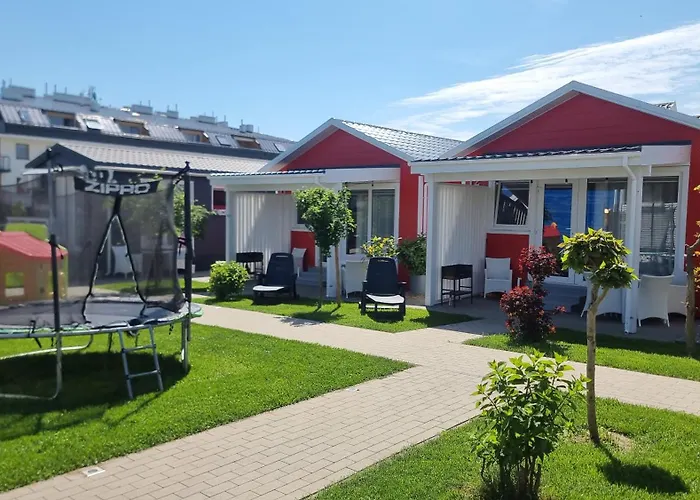 Casa de Férias Parterowe Z Basenem Morza Szum *